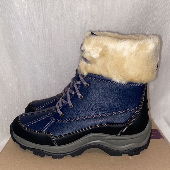 *SOLD*🆕Clarks Womens Mazlyn Arctic Boots - Picture 3 of 10